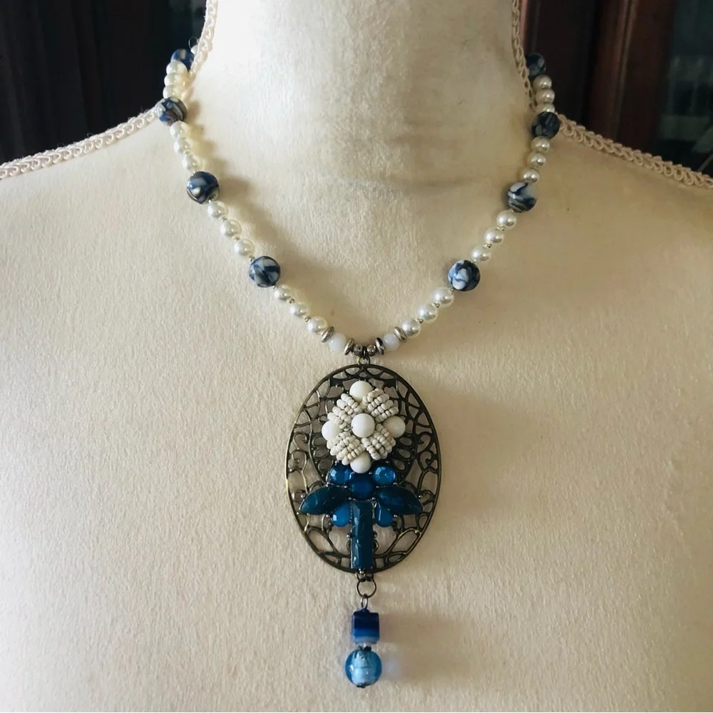 Handcrafted repurpose cal-silica bead Czech glass pearl necklace